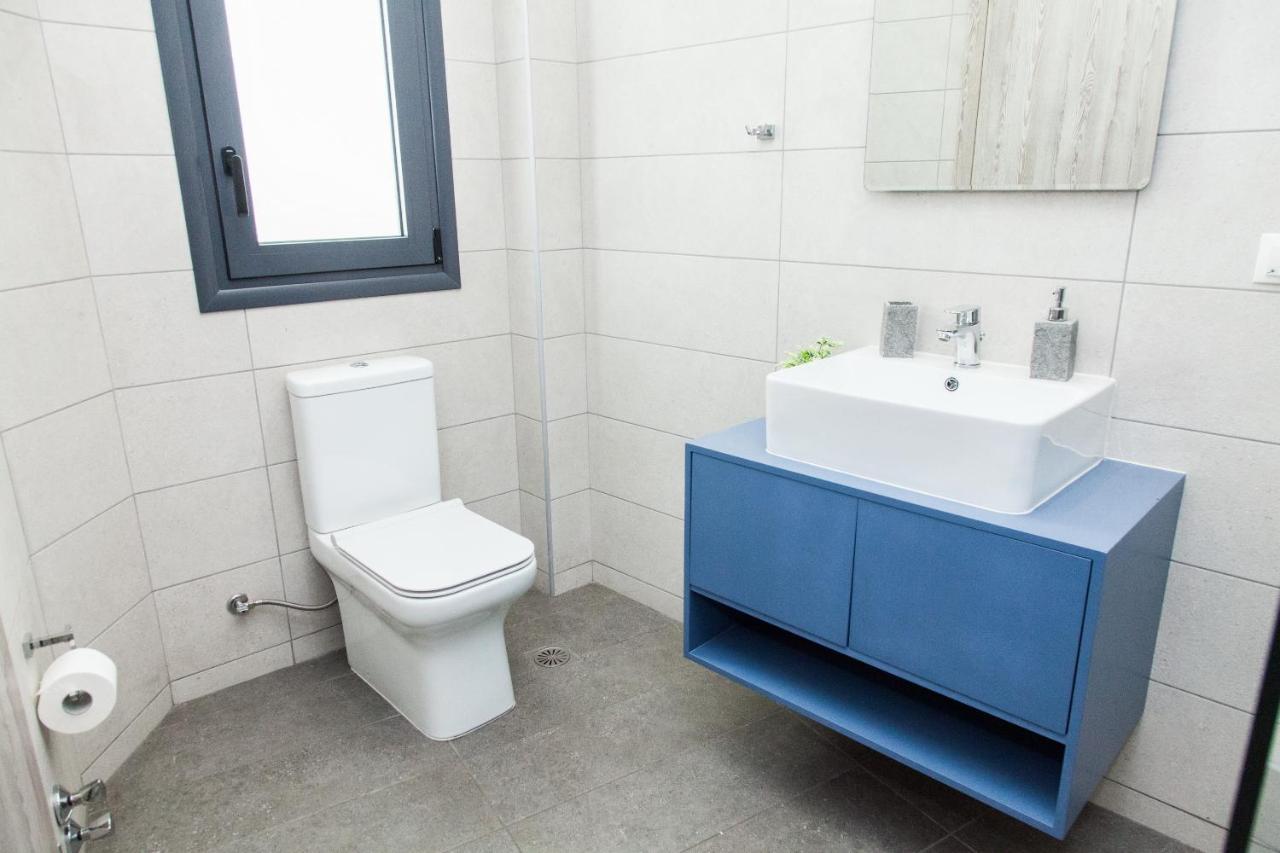 A Spacious Brand New Studio Ideal For 2 A Appartement Athene Buitenkant foto